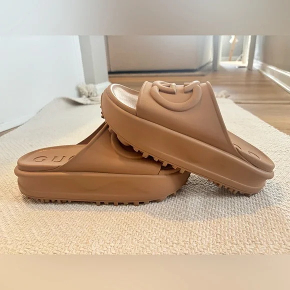 Gucci Authentic Women Slide Interlocking G Style size 39 (9) - Picture 6 of 16